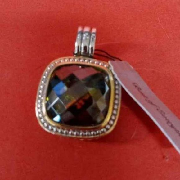 "BEST OF EVERYTHING" MAGNET LOOP PENDANT NIB GREEN RHINESTONE LARGE PENDANT - Picture 2 of 6